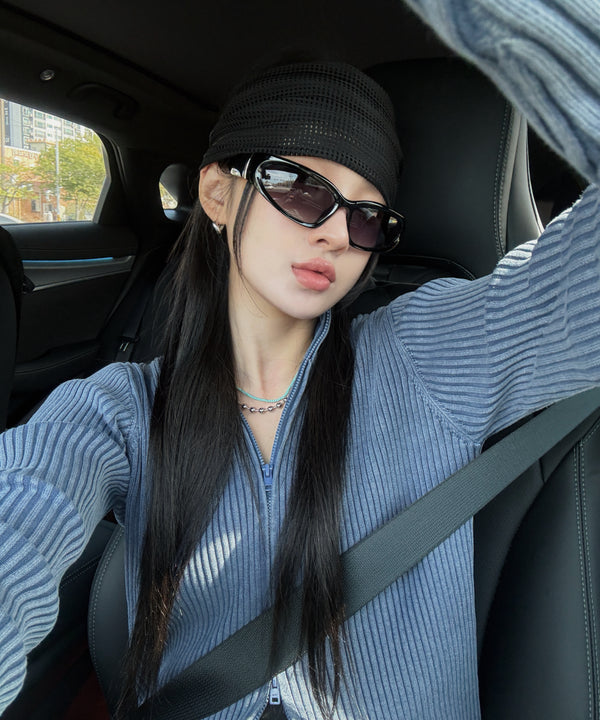 @from_한나 wearing URH OTC Hairband