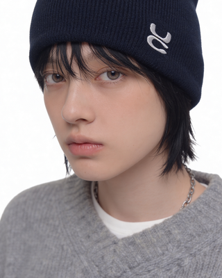 BEANIE / UC / NO CUFF / NAVY
