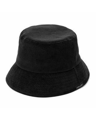 Stylish fall and winter bucket hat with a short visor