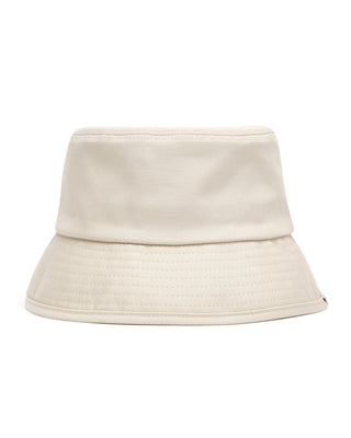 Perfect blend of a sun hat and safari hat in one