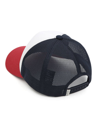 Functional and stylish cap for active lifestyles