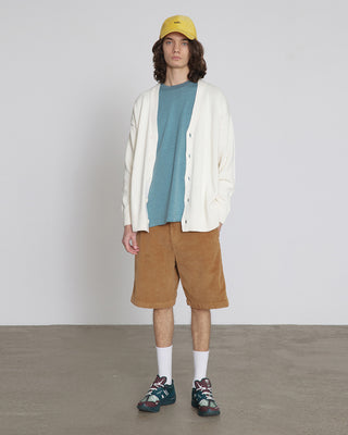 Basic ball cap with a vintage corduroy look