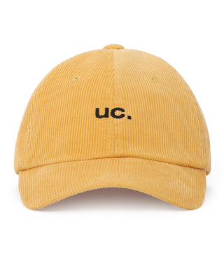Essential ball cap for casual and streetwear outfits