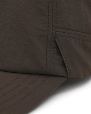 sweat-wicking outdoor cap with minimalist style