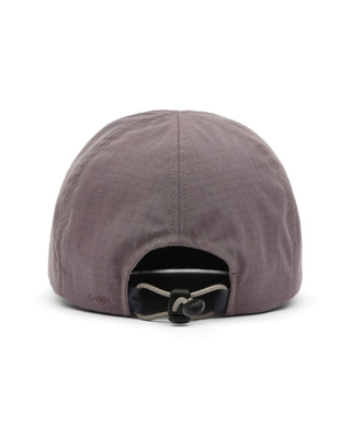 Adjustable ball cap on a model head
