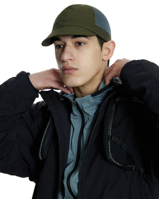 Lightweight cap with adjustable features