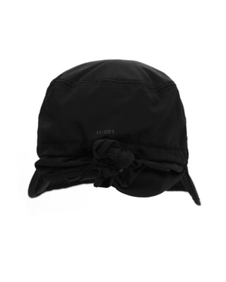 Detailed image showing the soft and warm materials of the trapper hat.