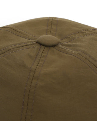 Brimless cap in a beach environment