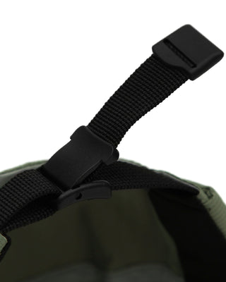 Brimless cap in a beach environment