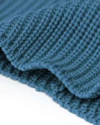 Casual summer style with a trawler beanie