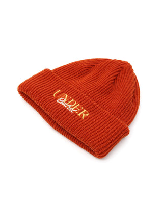 - Warm acryl fisherman beanie