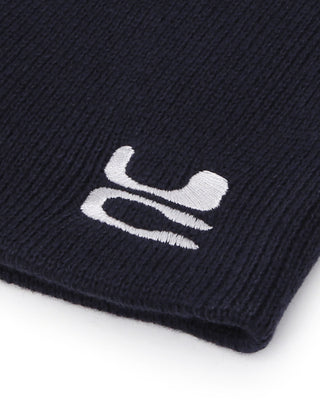 minimal design beanie for city wear