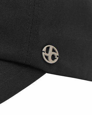 All-season versatile cap