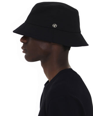 Oversized hat with UV protection