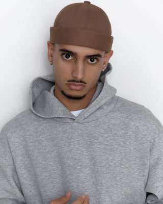 tone-on-tone logo brimless cap