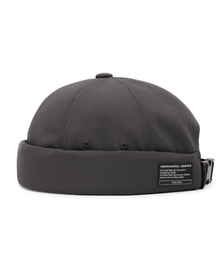 tone-on-tone logo brimless cap