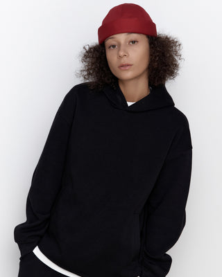 tone-on-tone logo brimless cap