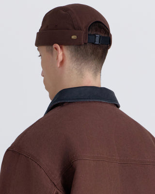 Urban styling with black UC mold cap