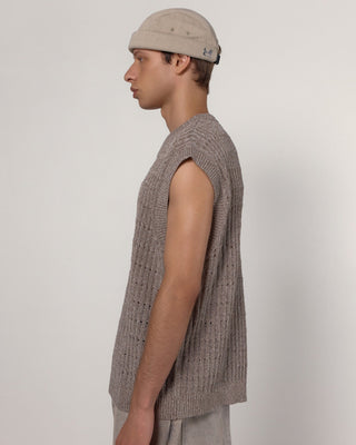 Skull cap offering comfort and style