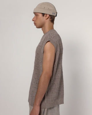 Skull cap offering comfort and style