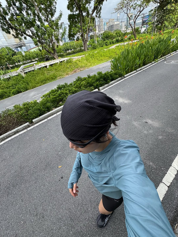 @ifon__ wearing URH BREEZE Mush Scarf