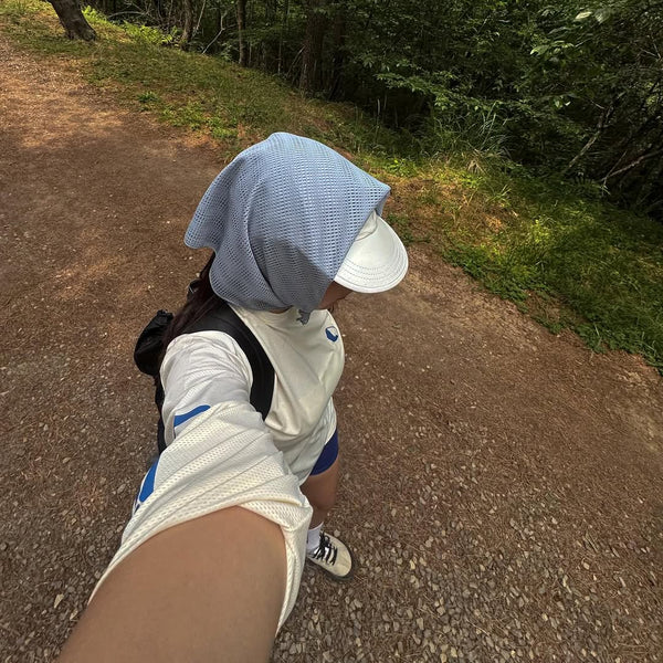 @nxyxxo2 wearing URH BREEZE Mush Scarf
