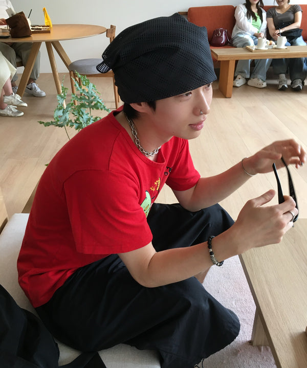 @승민이이잉 wearing URH BREEZE Mush Scarf