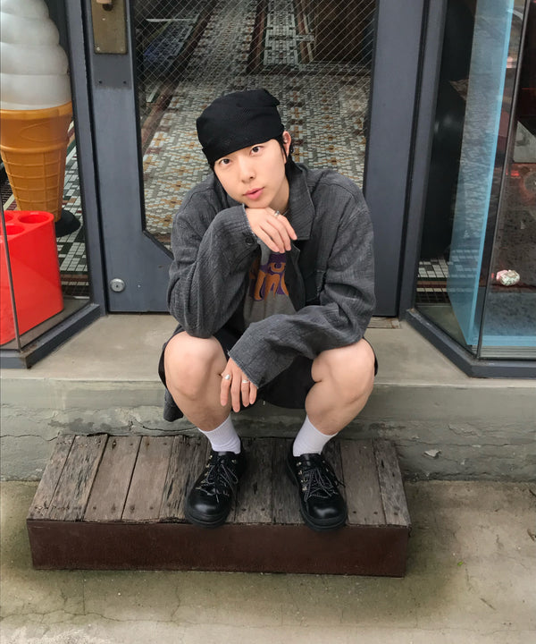 @zunkoes wearing URH BREEZE Mush Scarf
