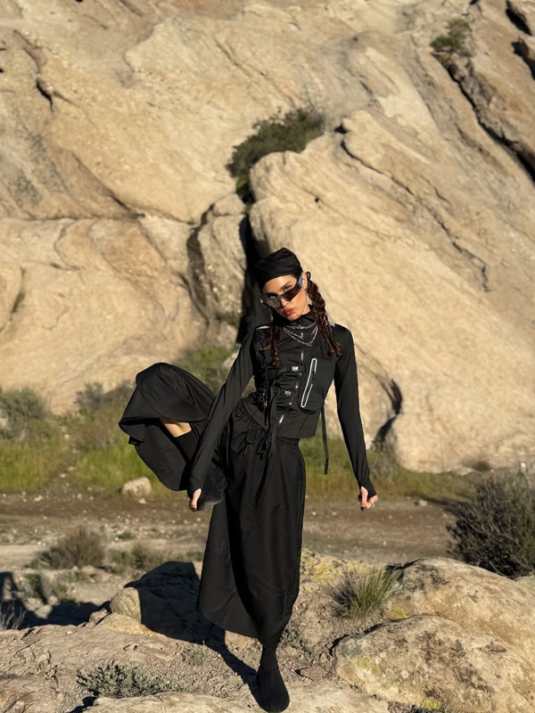 @alexgoldman wearing URH BREEZE Mush Scarf