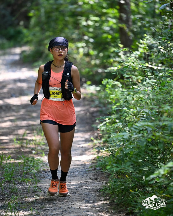 @beneficial_run wearing URH BREEZE Mush Scarf