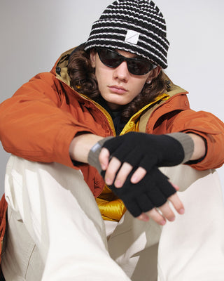 model-wearing-undercontrol-brand-pin-stripe-black-color-beanie-photo