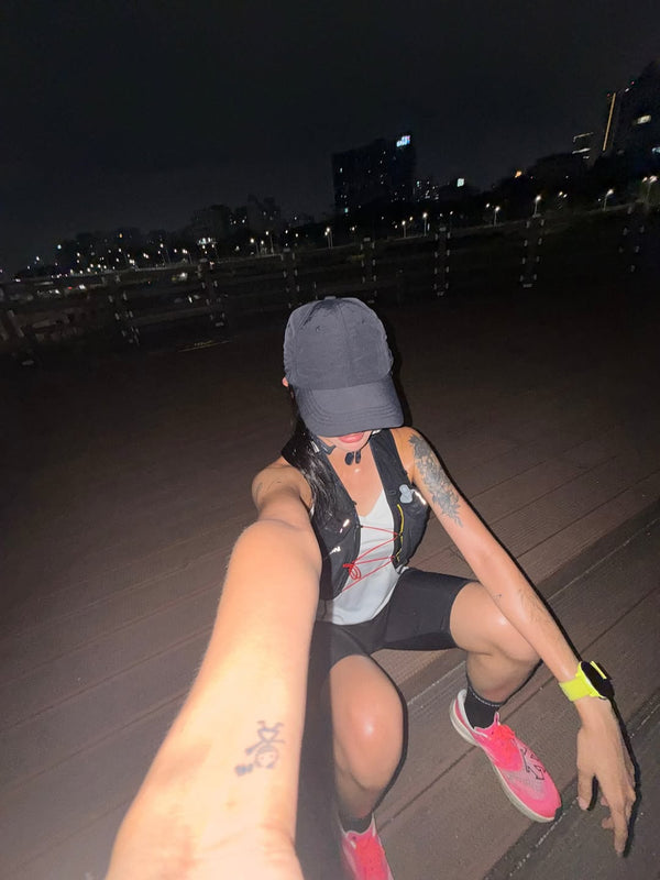 @doruniiiii wearing URH OPT Washed Cap