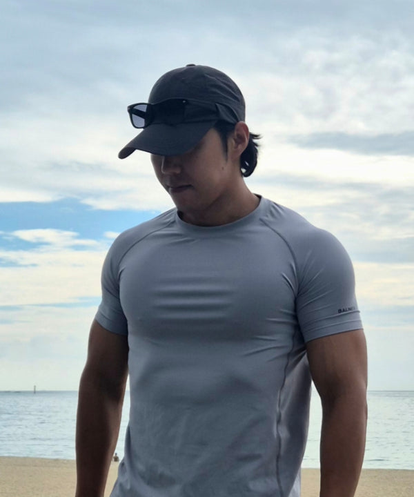 @김흑9 wearing URH OPT Washed Cap
