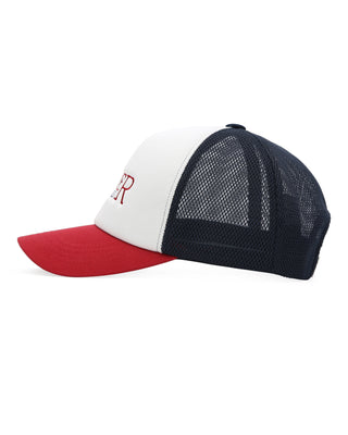 Essential summer cap with a soft, flexible design