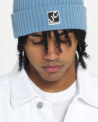 Monochrome beanie set for easy styling