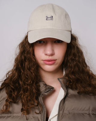Assorted colors of versatile dad caps