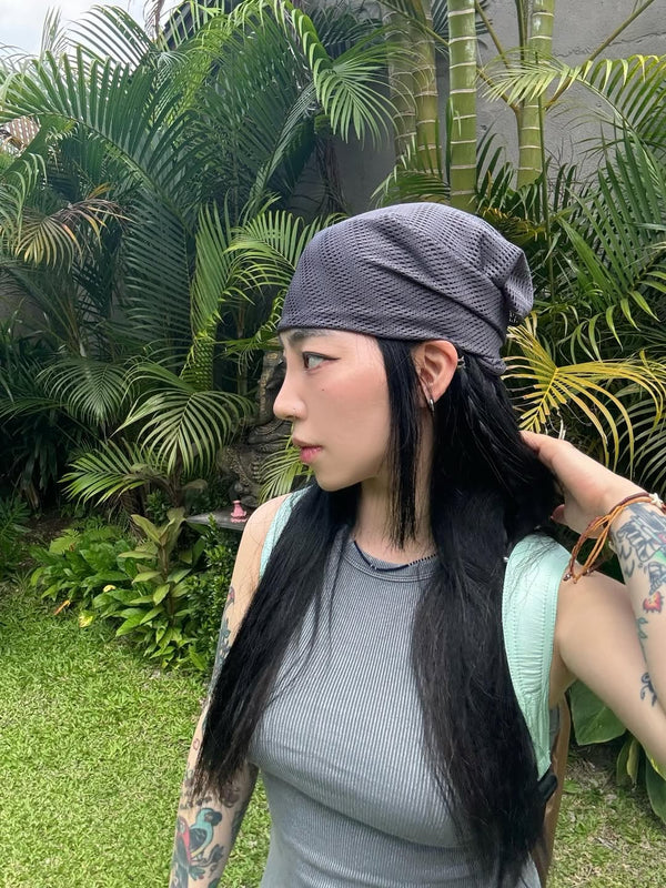 @moonhyewony wearing URH BREEZE Mush Scarf