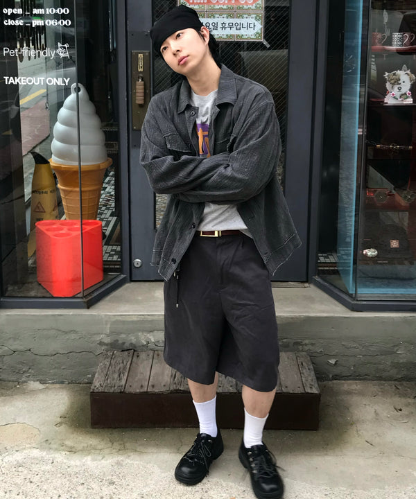 @zunkoes wearing URH BREEZE Mush Scarf